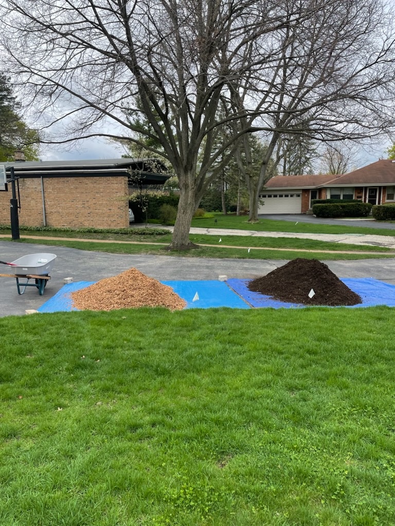 Two kinds of mulch